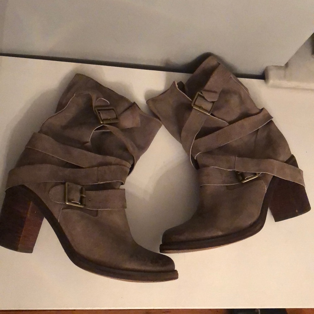 Tan Jeffrey Campbell booties
